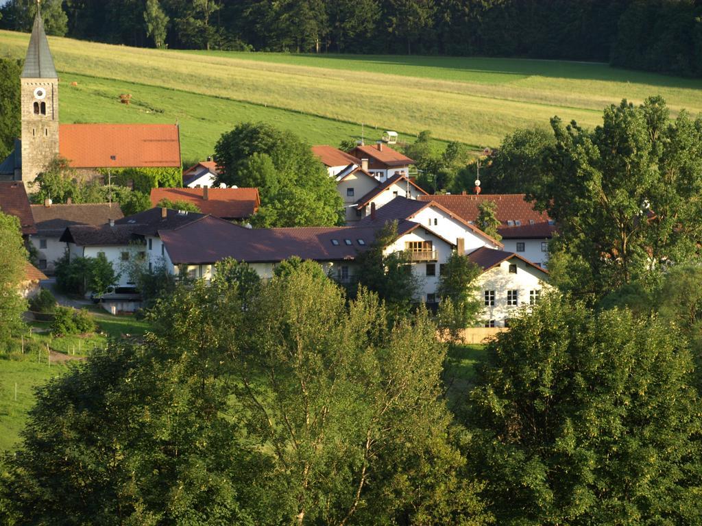 Landgut Stetter Hotel Schollnach Exterior photo